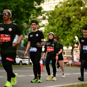 Runner Photo 4147736