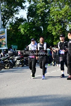 Runner Photo 4147740