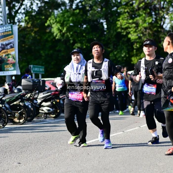 Runner Photo 4147745