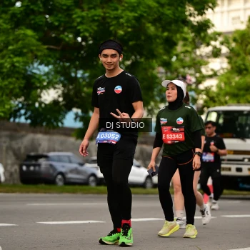 Runner Photo 4147748