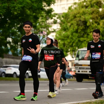 Runner Photo 4147753