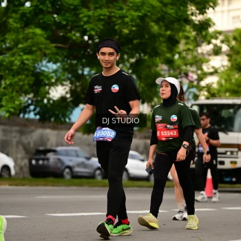 Runner Photo 4147755