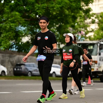 Runner Photo 4147760
