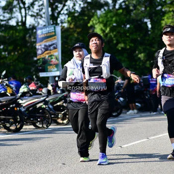 Runner Photo 4147771
