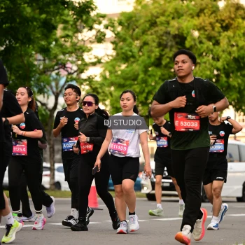 Runner Photo 4147793