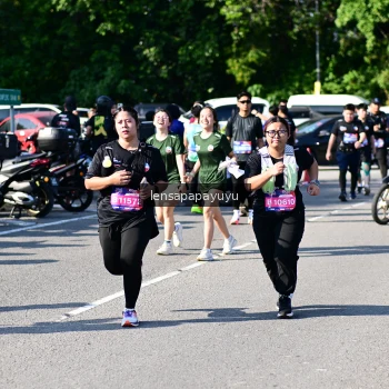 Runner Photo 4147834