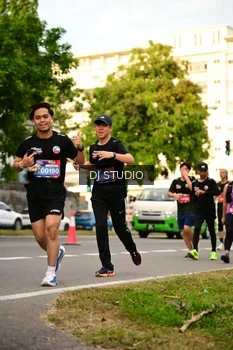 Runner Photo 4147844