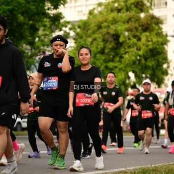 Runner Photo 4147846