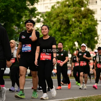 Runner Photo 4147855