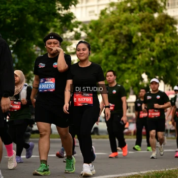 Runner Photo 4147862