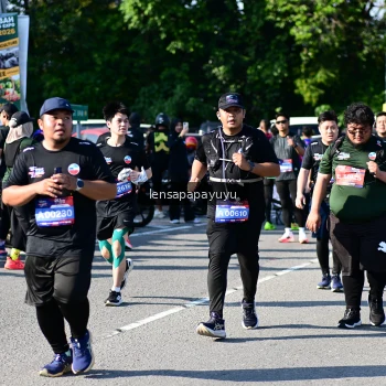 Runner Photo 4147864