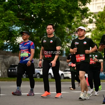 Runner Photo 4147909