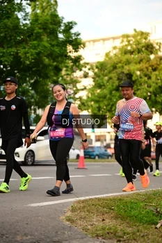 Runner Photo 4147910