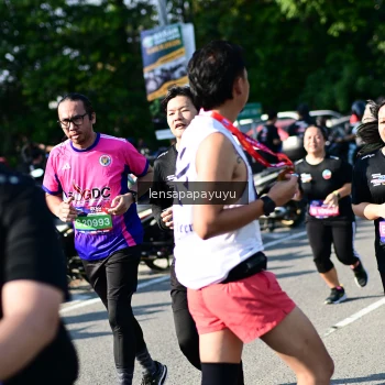 Runner Photo 4147911