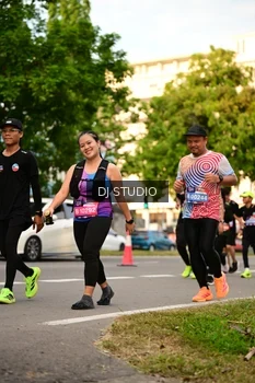 Runner Photo 4147914