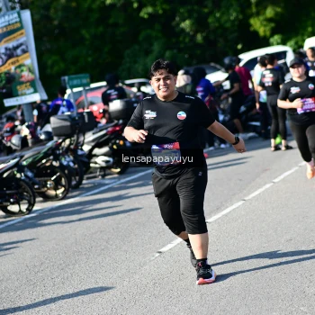Runner Photo 4147930