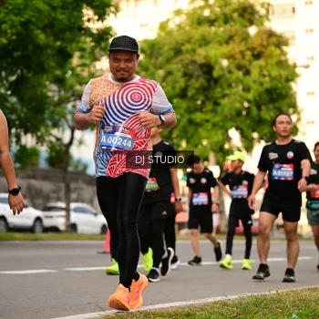 Runner Photo 4147931