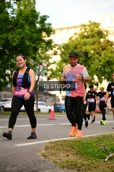 Runner Photo 4147979