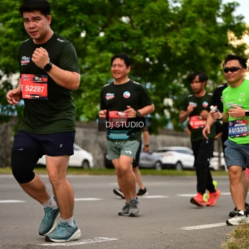 Runner Photo 4147982