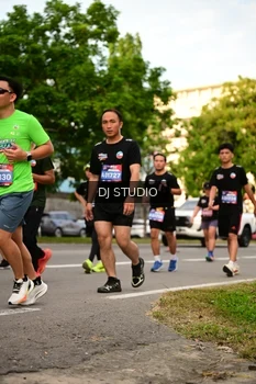 Runner Photo 4147989