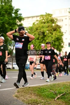 Runner Photo 4147998
