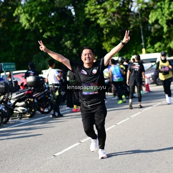 Runner Photo 4148001