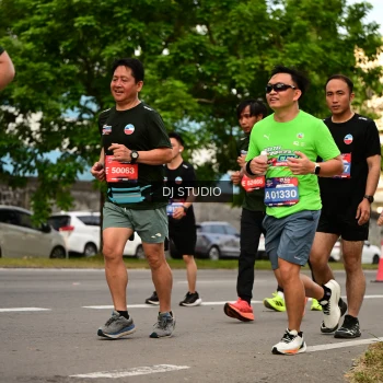 Runner Photo 4148007