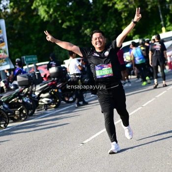 Runner Photo 4148009