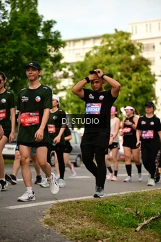 Runner Photo 4148011