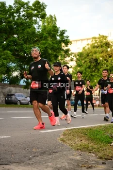 Runner Photo 4148034