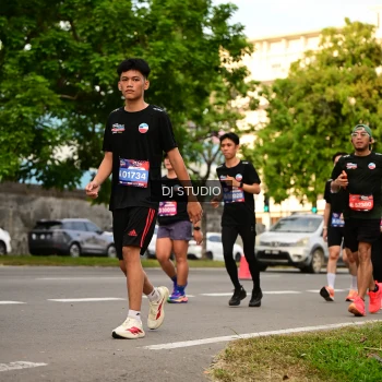 Runner Photo 4148043
