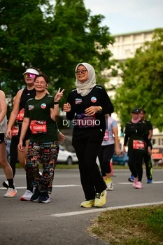 Runner Photo 4148058