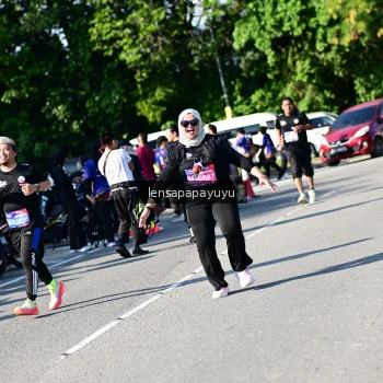 Runner Photo 4148084