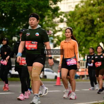 Runner Photo 4148100