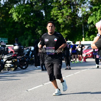 Runner Photo 4148106