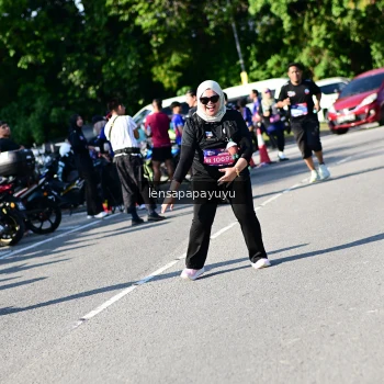 Runner Photo 4148118