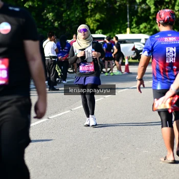 Runner Photo 4148135