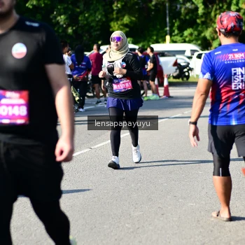 Runner Photo 4148143