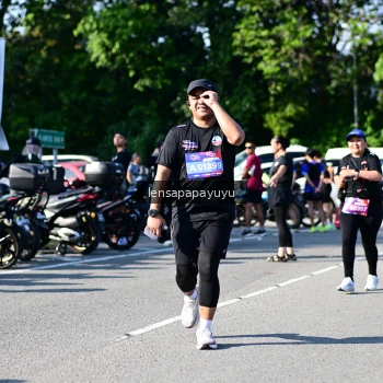 Runner Photo 4148176