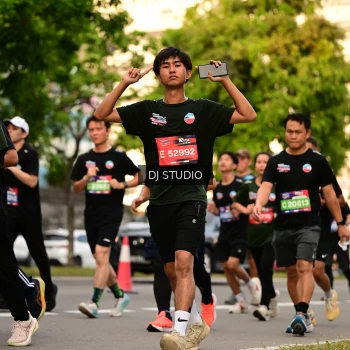Runner Photo 4148178