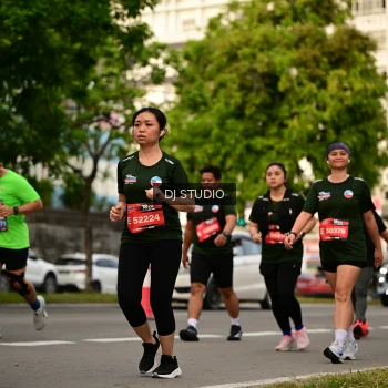 Runner Photo 4148213