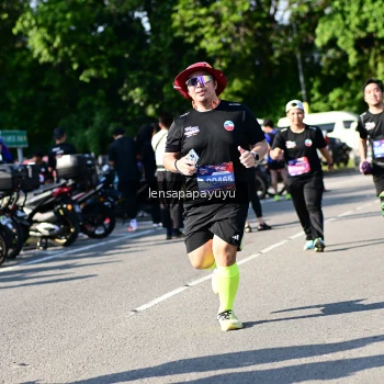 Runner Photo 4148225