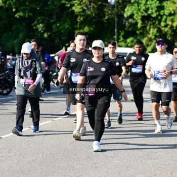 Runner Photo 4148233