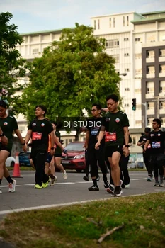 Runner Photo 4148337