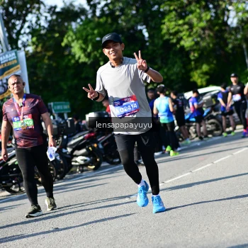 Runner Photo 4148403