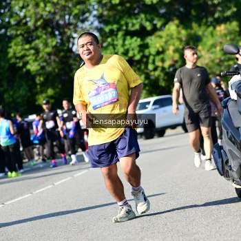 Runner Photo 4148411