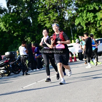Runner Photo 4148414