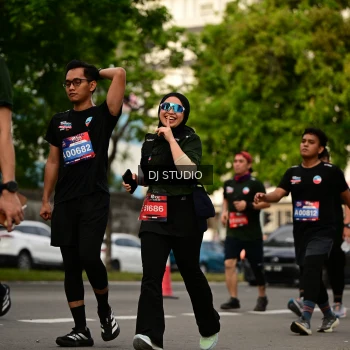Runner Photo 4148423