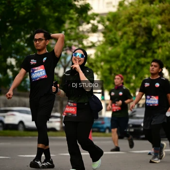 Runner Photo 4148433