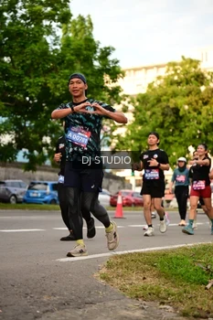 Runner Photo 4148441